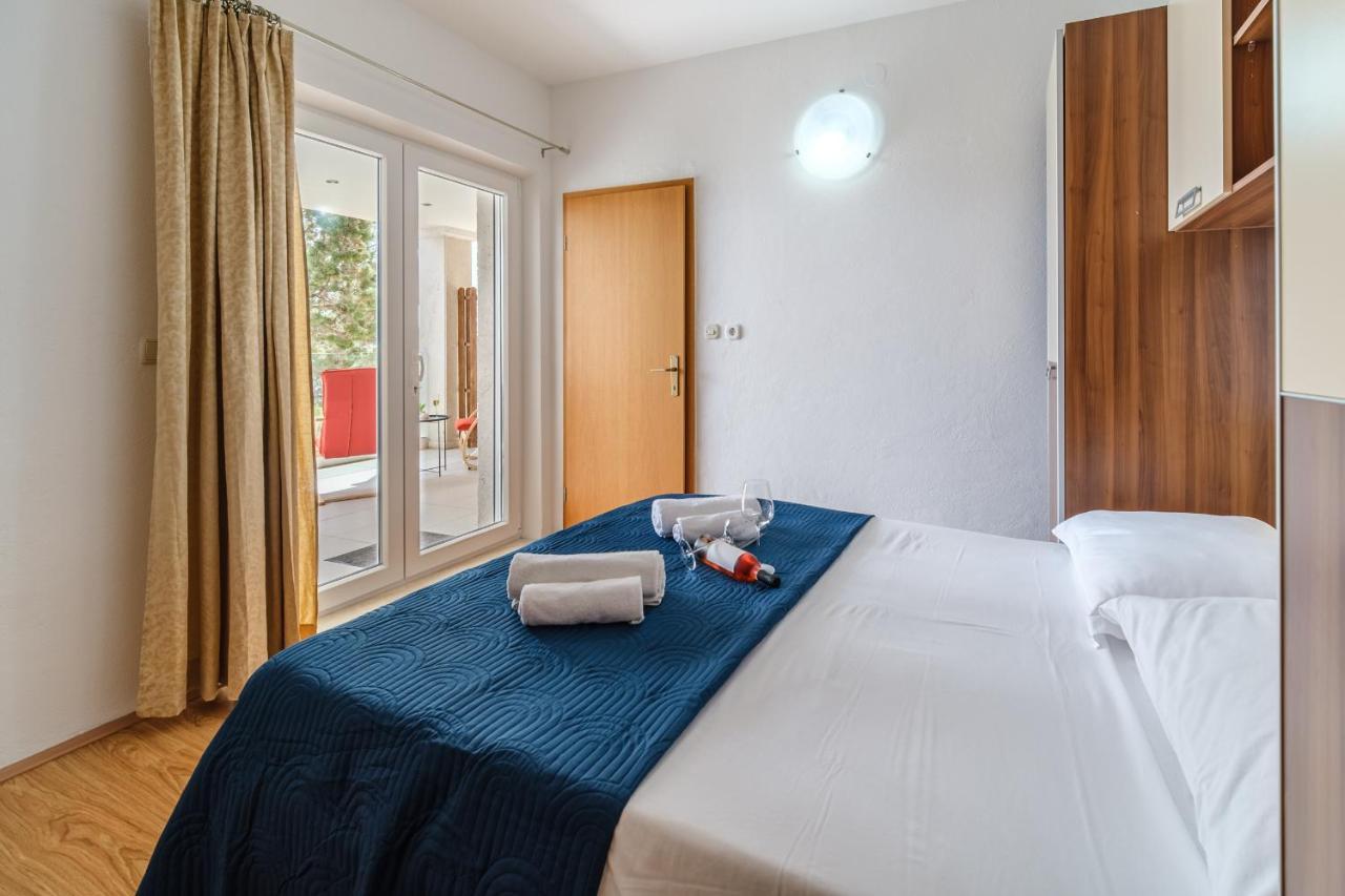 Rooms Plaza Divuje Murvica  Exteriör bild