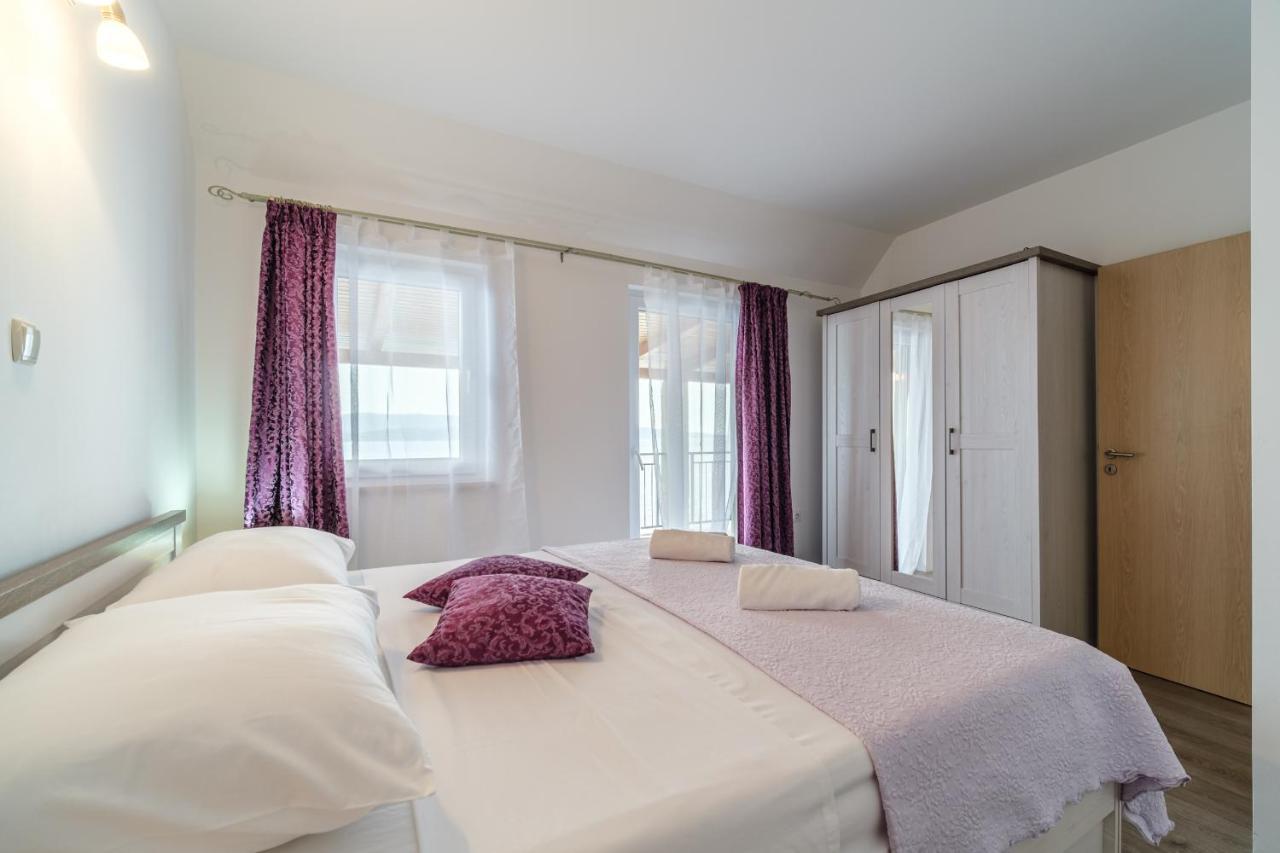 Rooms Plaza Divuje Murvica  Exteriör bild